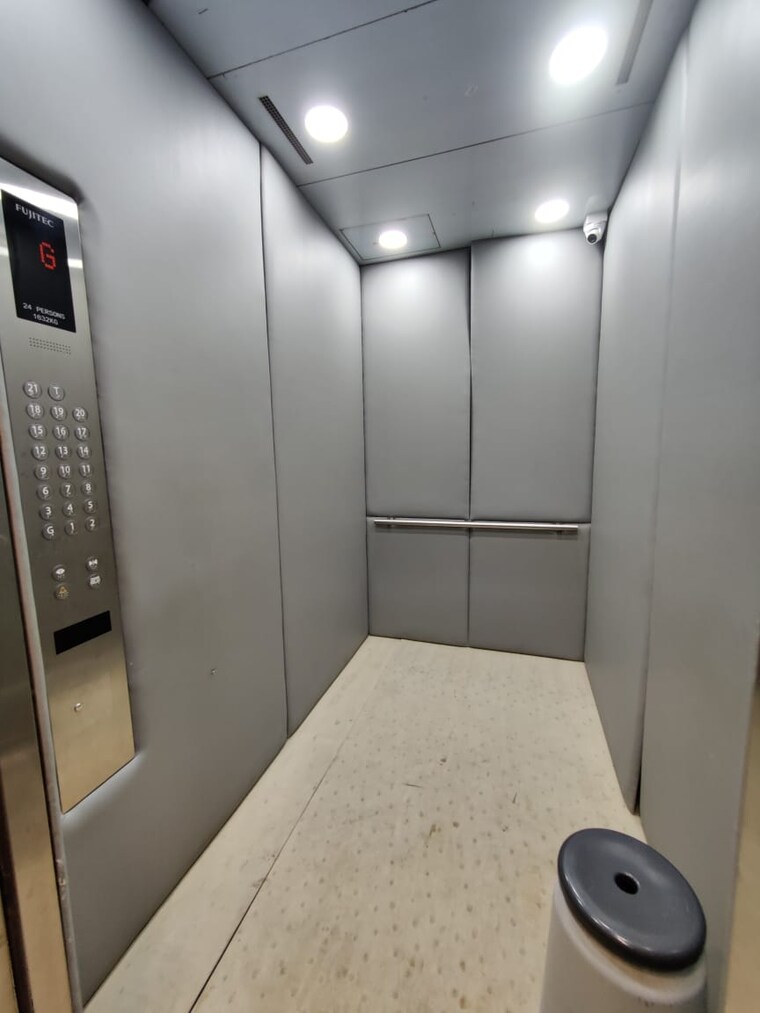 Other, gm-amore-edge Commercial Office Space 1035 Sq.Ft. In Khar West Mumbai 8473468