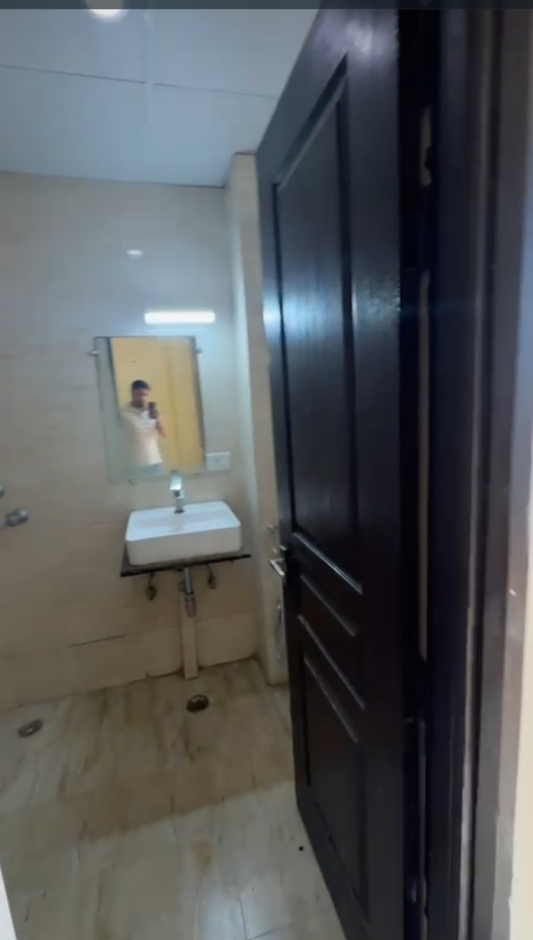 2 BHK Apartment For Sale in VVIP Mangal