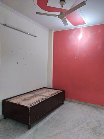 Master Bedroom in 1 BHK Apartment at Govindpuri – for Rent