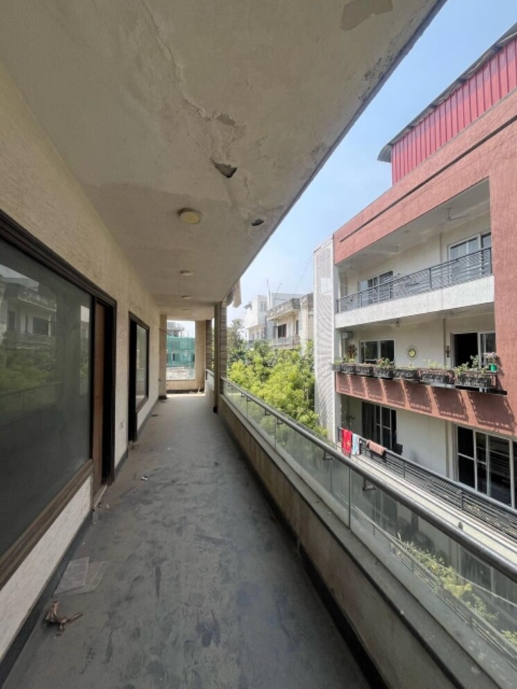 Balcony, greater kailash ii 4 Bedroom 3200 Sq.Ft. Builder Floor In Greater Kailash ii Delhi 8473486