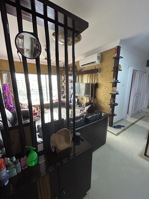 Swimming Pool in 3 BHK Apartment at Raheja Solitaire, Goregaon West – for Sale