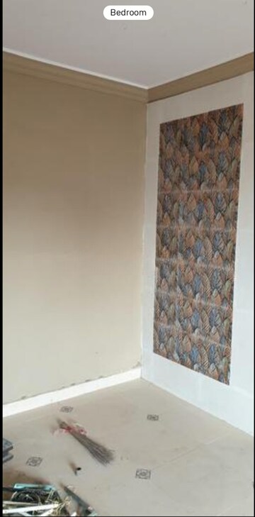 Room in 2 BHK Apartment at Trivedi Plaza, Mira Road – for Sale