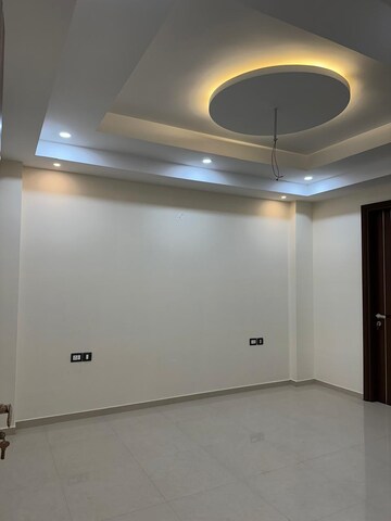 3.5 BHK Apartment For Rent in Lotus Panache, Sector 110
