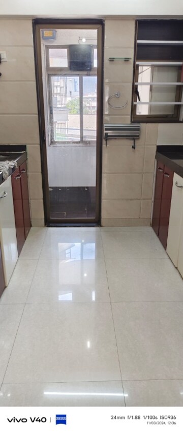 Bathroom in 2 BHK Apartment at Solitaire 2, Malad West – for Rent