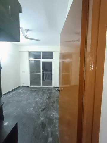 Master Bedroom in 3 BHK Apartment at Mahagun Mywoods II, Sector 16c Greater Noida – for Rent