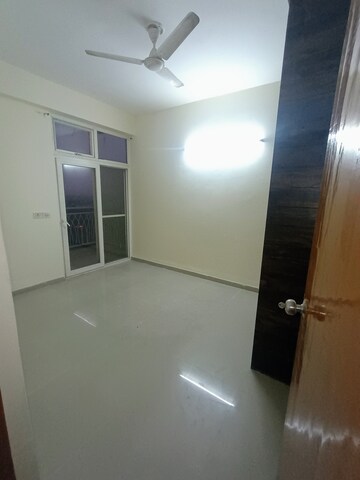Master Bedroom in 3 BHK Apartment at Mahagun Mywoods II, Sector 16c Greater Noida – for Rent