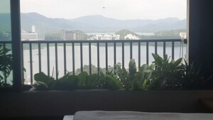 Balcony in 6 BHK Apartment at Everest Height, Chandivali – for Sale