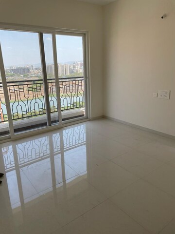 Master Bedroom in 2 BHK Apartment at Majestique Towers East Wing B, Kharadi – for Rent