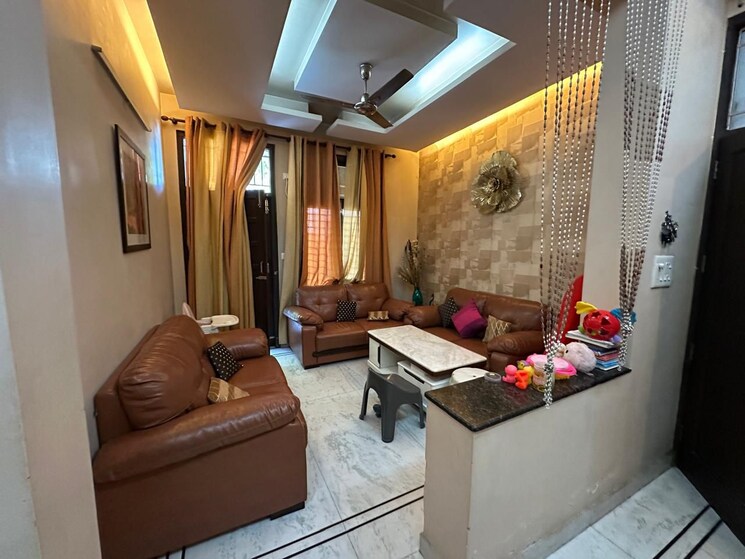 Master Bedroom, sector 5 5 Bedroom 204 Sq.Yd. Independent House In Sector 5 Gurgaon 8473651