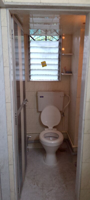Bathroom in 1.5 BHK Apartment at Kanchan - Mrig Apartment, Andheri East – for Rent