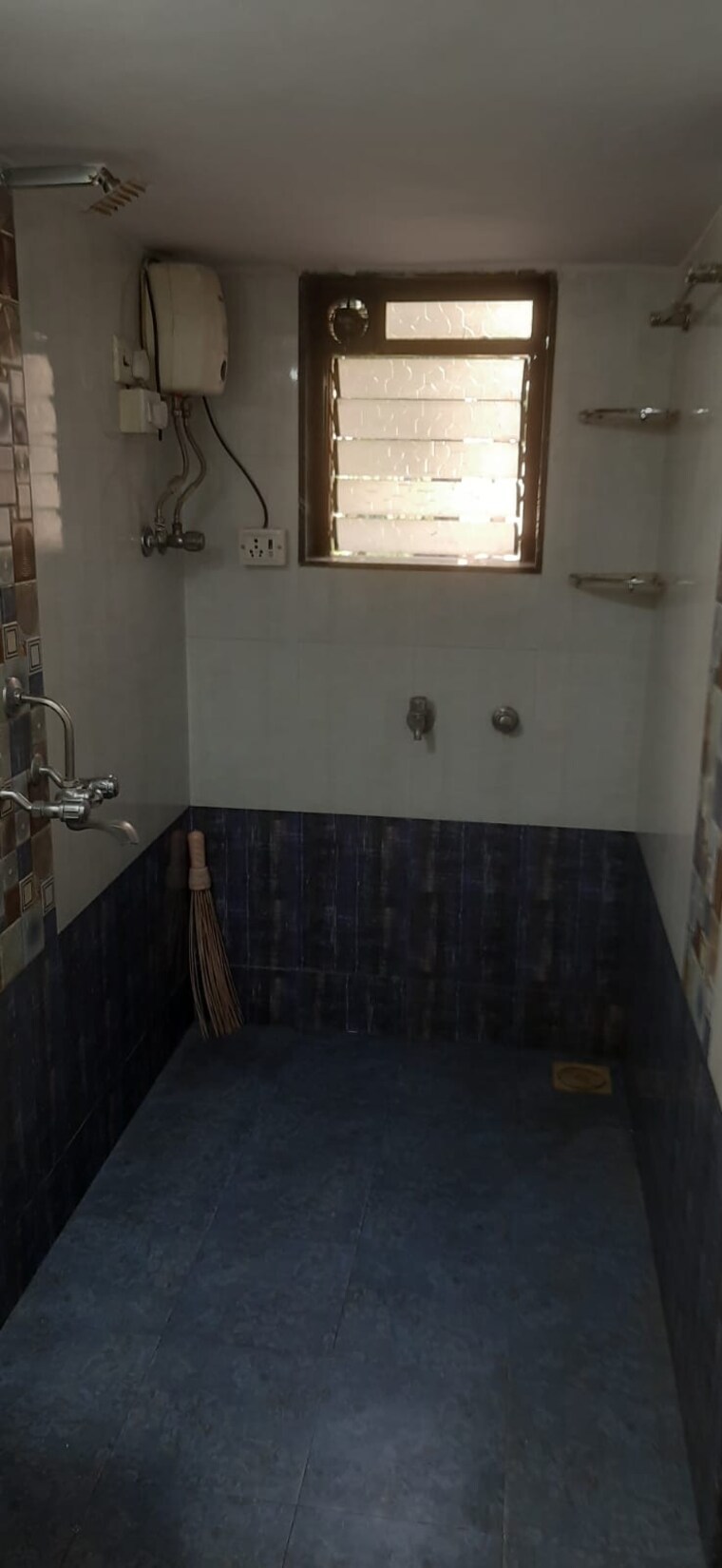 Attached Bathroom, runwal-plaza 1 Bedroom 590 Sq.Ft. Apartment In Vartak Nagar Thane 8473669