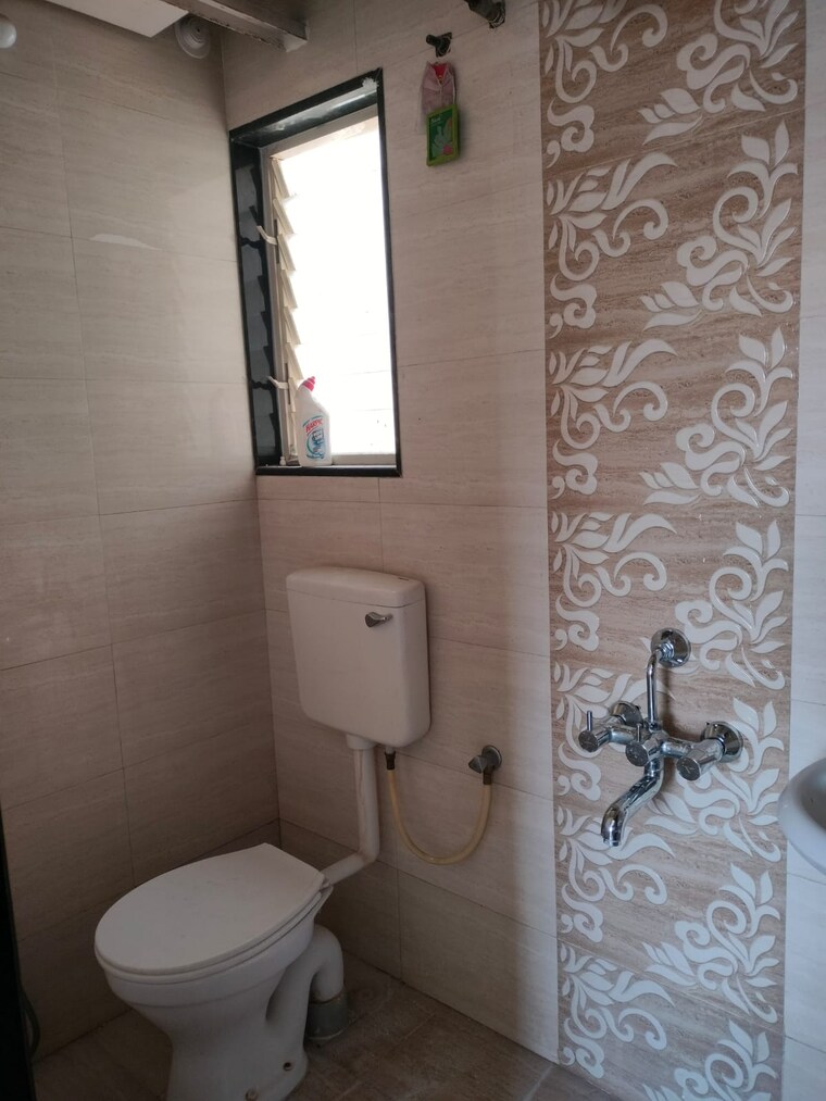 Bathroom, shri-mahaganesh-nagri-society 2 Bedroom 641 Sq.Ft. Apartment In Mundhwa Pune 8473665