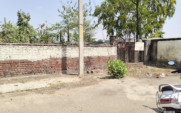 Plot For Sale in Gomti Nagar