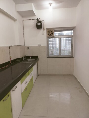 2 BHK Apartment For Rent in Kalpataru Hills, Manpada