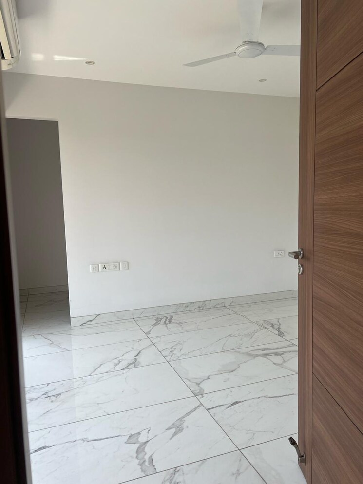 Master Bedroom, sector 4 5 Bedroom 502 Sq.Yd. Independent House In Sector 4 Gurgaon 8473696