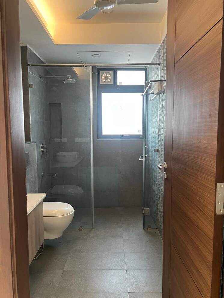 Bathroom, sector 4 5 Bedroom 502 Sq.Yd. Independent House In Sector 4 Gurgaon 8473696