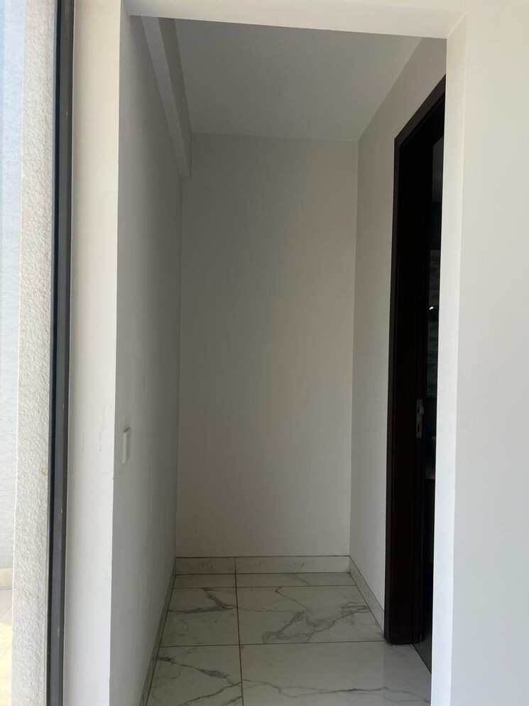 undefined, sector 4 5 Bedroom 502 Sq.Yd. Independent House In Sector 4 Gurgaon 8473696