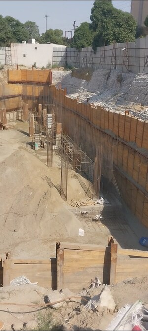  Shop For Sale in GYGY Fiveo, Sector 50