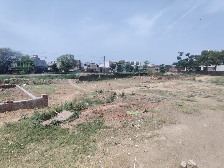 Garden, guru-nanak-enclave Commercial Land 900 Acre In Dhakoli Village Zirakpur 8473757