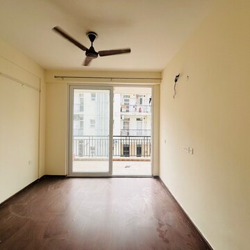 Room in 3 BHK Builder Floor at Omaxe New Chandigarh, Mullanpur – for Rent