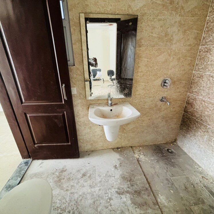 Attached Bathroom, omaxe-new-chandigarh 3 Bedroom 1600 Sq.Ft. Builder Floor In Mullanpur Chandigarh 8473861