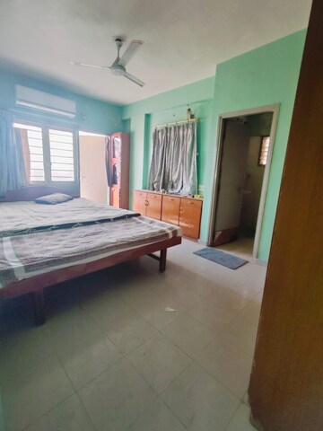 Bedroom in 3 BHK Apartment at Shagun Castle, Satellite – for Rent