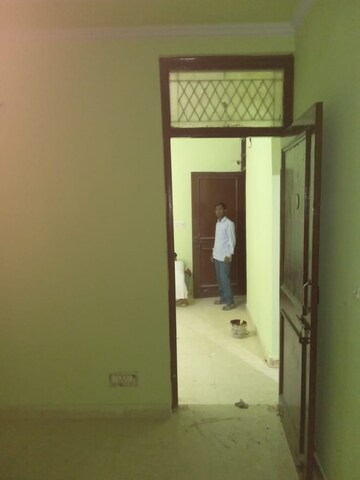 Room in 1 BHK Builder Floor at Krishna Park – for Sale