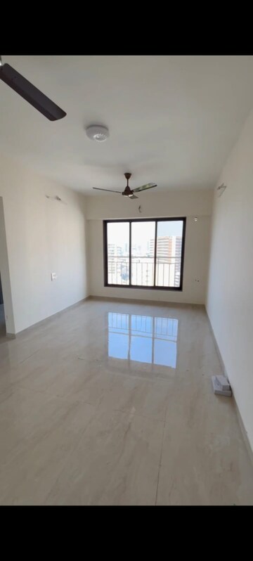 2 BHK Apartment For Rent in Juhu Azad Nagar CHS, Andheri West