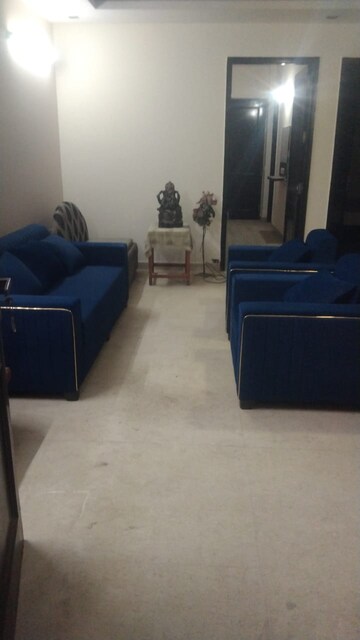 3 BHK Builder Floor For Rent in Sector 45
