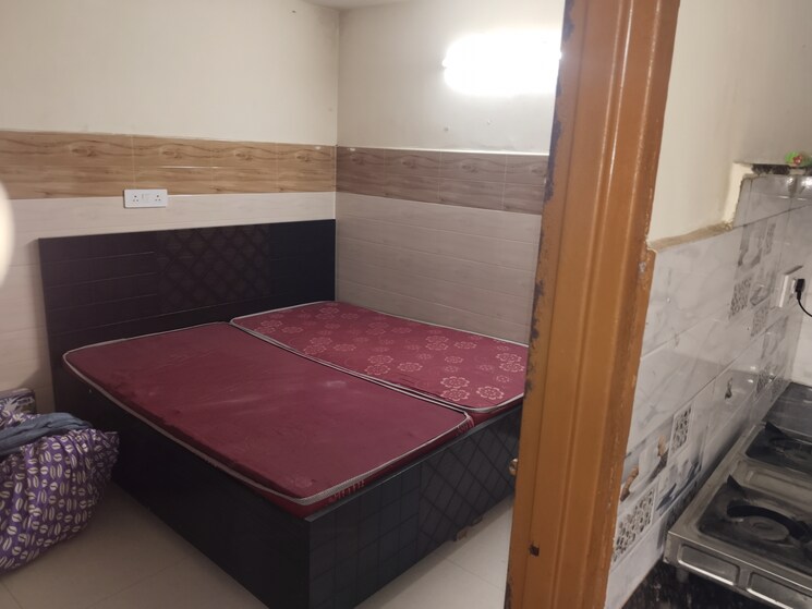 Bedroom, new ashok nagar 1 Bedroom 350 Sq.Ft. Builder Floor In New Ashok Nagar Delhi 8474045