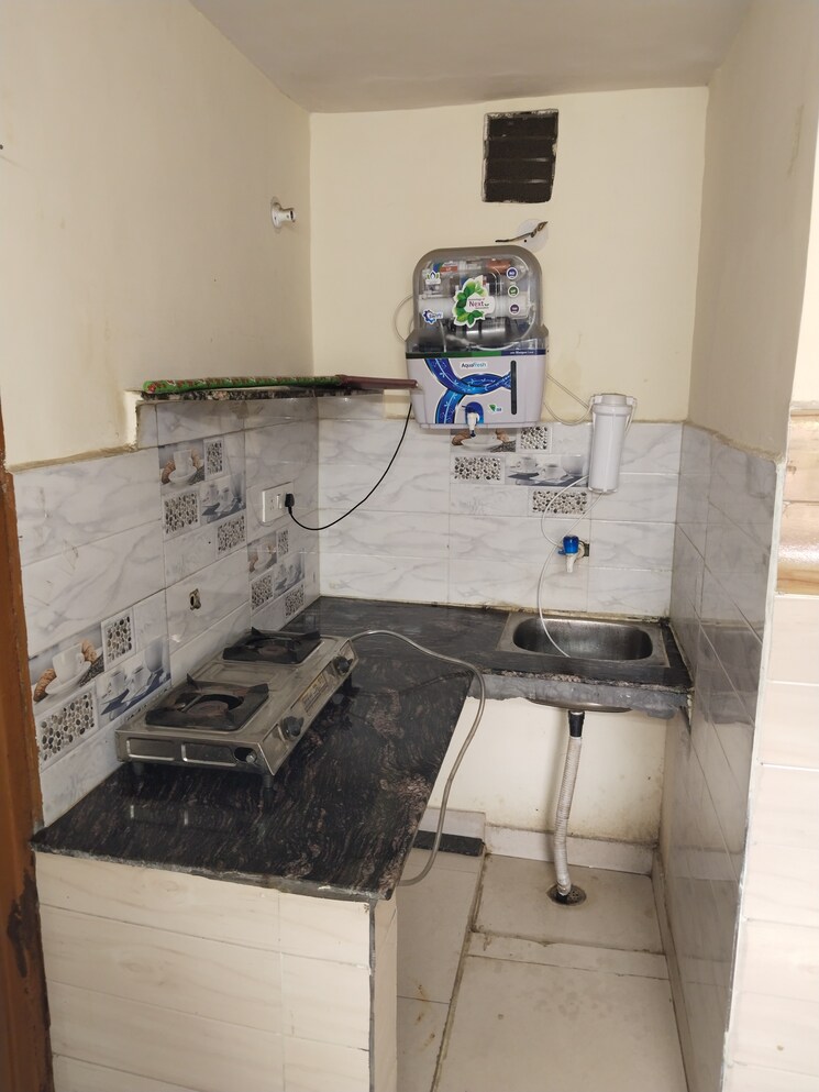 Exterior View, new ashok nagar 1 Bedroom 350 Sq.Ft. Builder Floor In New Ashok Nagar Delhi 8474045