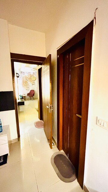 Floor Plan in 3 BHK Builder Floor at Sector 37 – for Rent