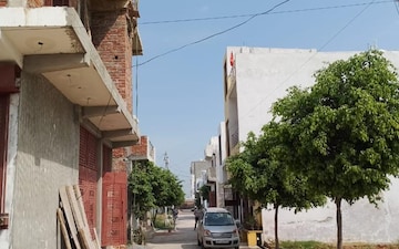 Plot For Sale in Sector 26