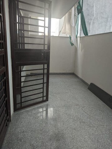  2 BHK Builder Floor at Sector 51 – for Rent