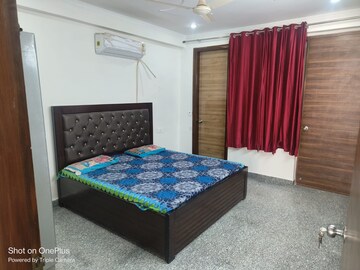 Bedroom in 2 BHK Builder Floor at Sector 51 – for Rent