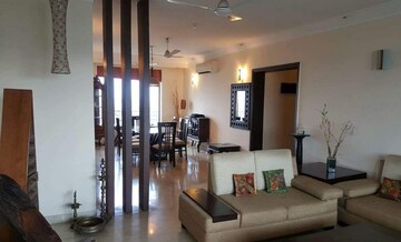 Living Room in 4 BHK Apartment at Parsvnath Exotica, Sector 53 – for Rent