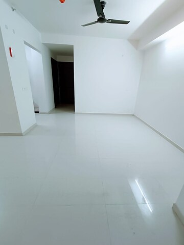 Master Bedroom in 3 BHK Apartment at Omaxe Royal Residency Faridabad, Sector 79 – for Rent