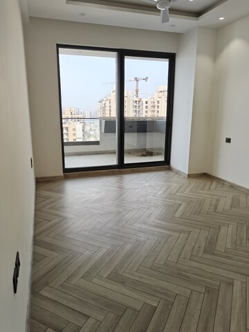 Bedroom in 5 BHK Apartment at ABA County 107, Sector 107 – for Rent