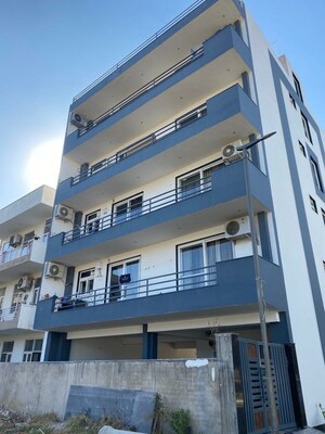 Living Room in 3 BHK Builder Floor at Sector 84 – for Sale