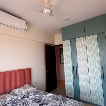 Bedroom in 2 BHK Apartment at Kalpataru Paramount D, Majiwada – for Rent