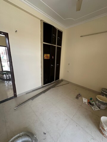 3 BHK Builder Floor For Rent in Sector 9