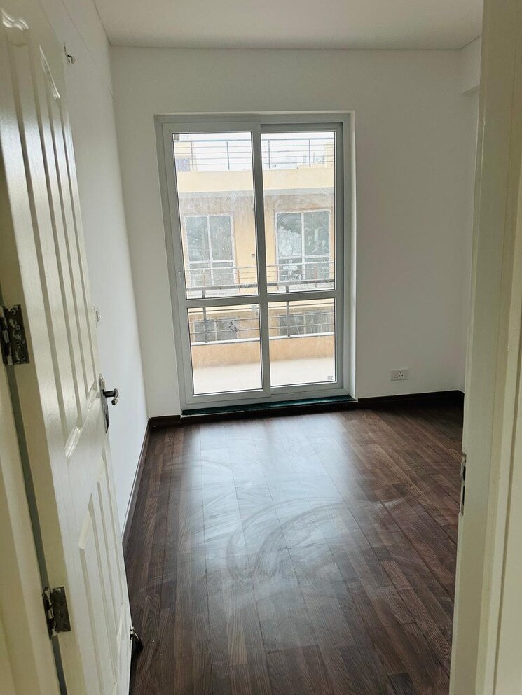 Master Bedroom, bptp-parkland-pride 4 Bedroom 278 Sq.Yd. Apartment In Sector 77 Faridabad 8474344