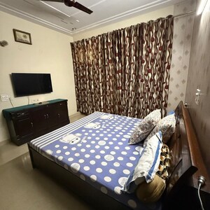 3 BHK Builder Floor For Sale in Sector 23