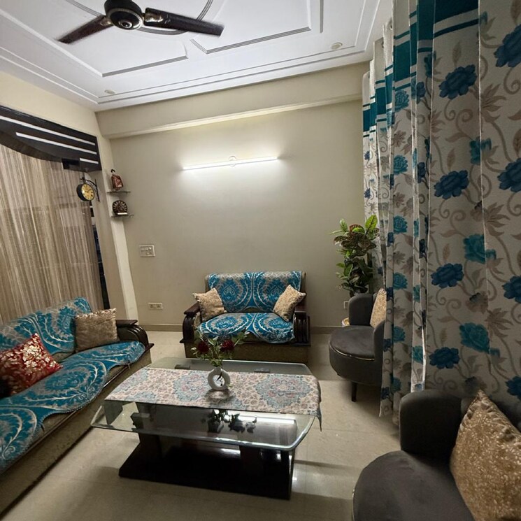 Bedroom, sector 23 3 Bedroom 1800 Sq.Ft. Builder Floor In Sector 23 Gurgaon 8474390