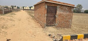  Plot – Garden View at Taqtical Town, Safedabad - for Sale