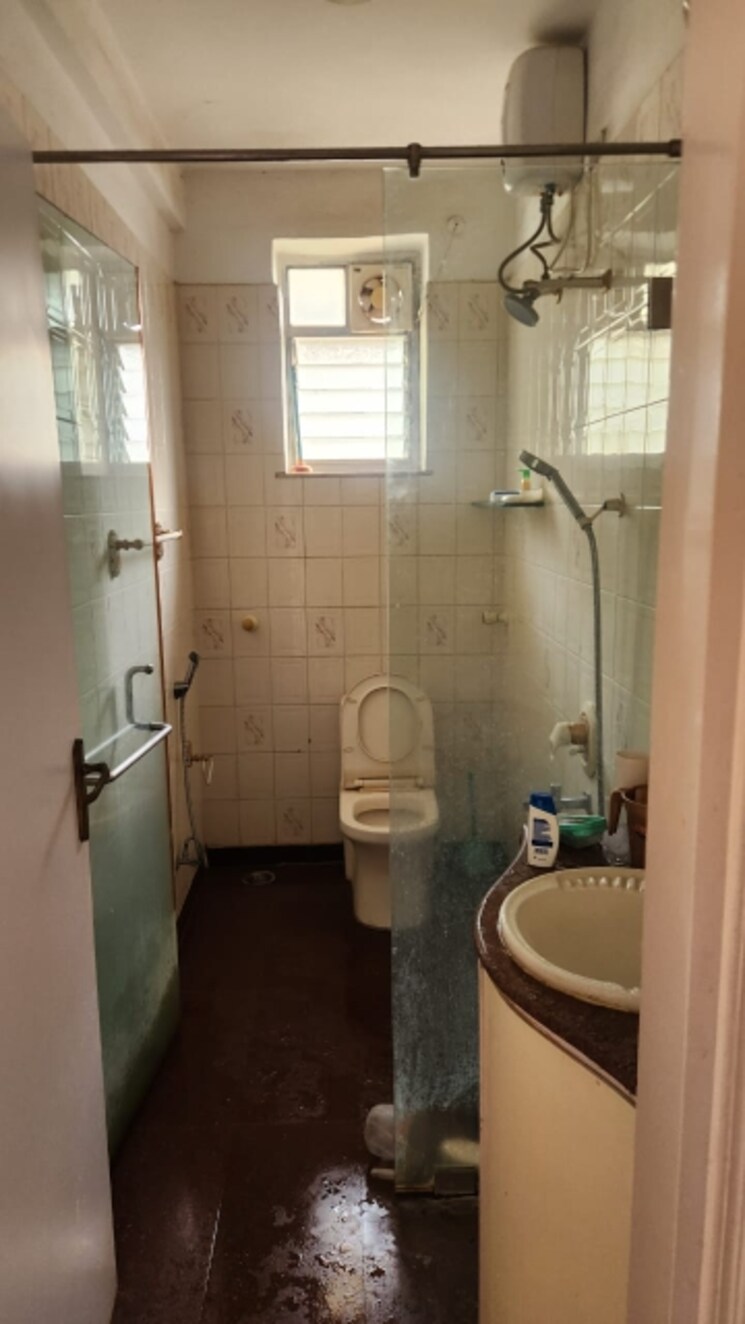Bathroom, sunshine-apartment-cumbala 2 Bedroom 860 Sq.Ft. Apartment In Cumbala Hill Mumbai 8474415