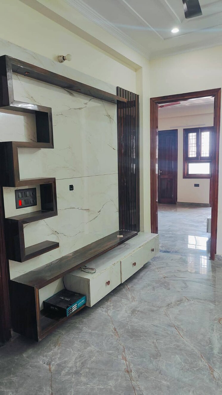 Exterior View, ansal-sushant-floors 3 Bedroom 1800 Sq.Ft. Builder Floor In Sushant Lok ii Gurgaon 8474425