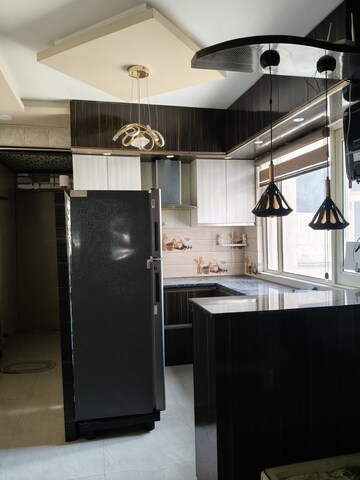 2 BHK Apartment For Rent in ROF Aalayas, Sector 102