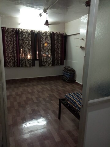 Room in  Pg at Rambaug Colony – for Rent