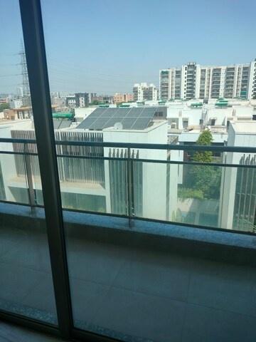 Balcony in 4 BHK Apartment at Tata Primanti-Executive Apartments, Sector 72 – for Rent
